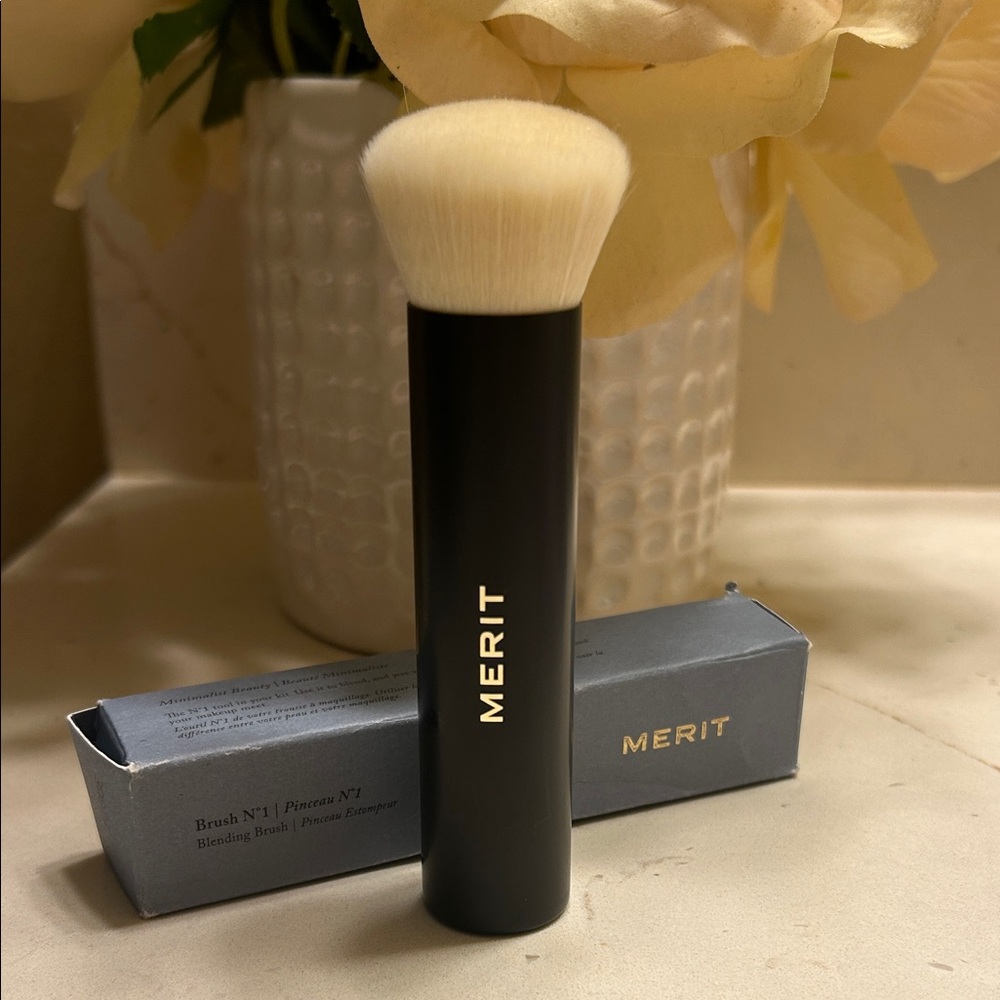 MERIT Blending Brush